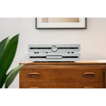 Chaine HiFi Roksan Attessa avec Transport CD et Amplificateur Streamer
