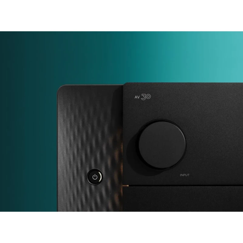 AV 30 - Préamplificateur AV symétrique 11.4 canaux