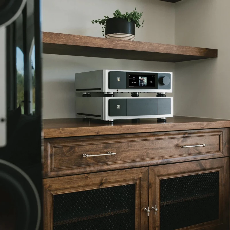 M66 - Préampli DAC lecteur réseau