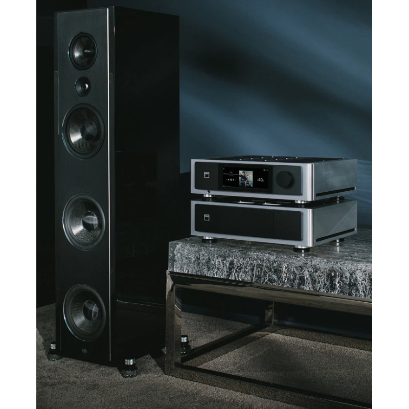 M66 - Préampli DAC lecteur réseau