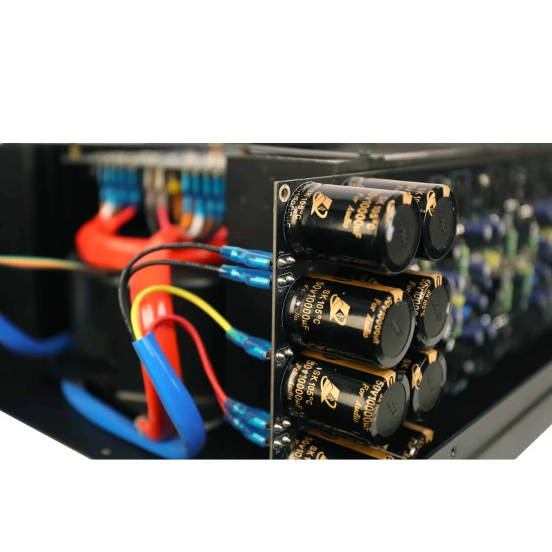 AVXP 2-840 Amplificateur de puissance 2 canaux